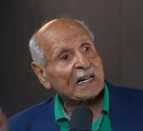 سندويتشات على هامش  قضية اللؤلؤة!