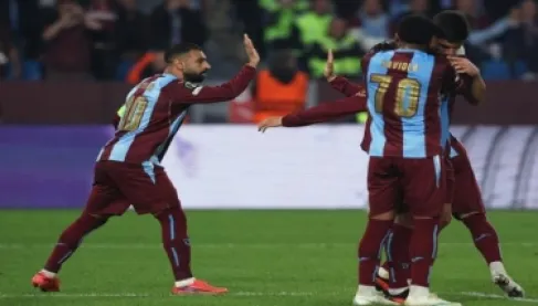 أهداف مباراة طرابزون سبور ضد هارتز.. محمد صلاح يسجل ويصنع