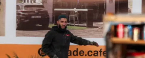 كشف هوية منفذي عملية الخليل