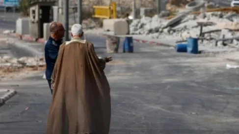 إجلاء عائلات وهدم منازل في الخليل خلال عملية عسكرية إسرائيلية