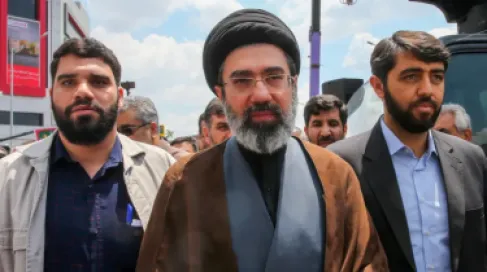 هددت برد مضاعف.. إيران تتوقع غزوا بريا أمريكيا وتتحسب لاغتيال المرشد الجديد
