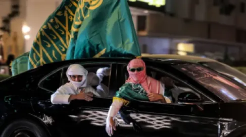 السعودية تؤجّل فعاليات دولية بارزة، فما أثر ذلك على رؤية 2030؟