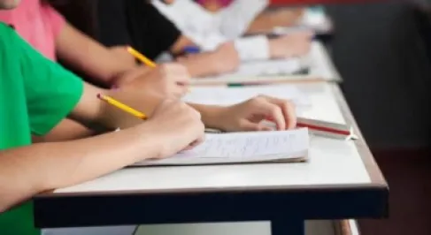 إعلان هام جدا لطلبة منح أبناء الشمال والوسط الدارسين في جامعات الجنوب