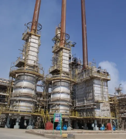 البترول الوطنية تقلص خسائرها 56% إلى 2.48 مليون دينار وإيرادات الغاز ترتفع 35%