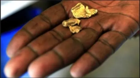 من يستخرج ويبيع ذهب السودان؟