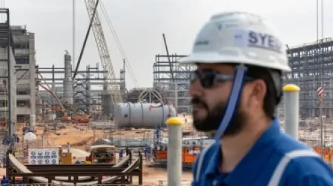 البتروكيماويات: قصة نجاح خليجية تواجه اختبار الحرب وتغير الأسواق