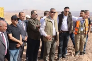 وزير الطاقة والثروة المعدنية صالح الخرابشة وأعضاء لجنتي الطاقة يتفقدون مشروع النحاس والذهب في أبو خشيبة
