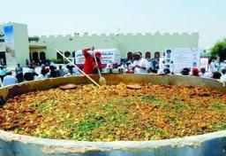 العرب يدخلون جينس مجدداً باكبر طبق مكبوس