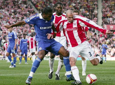 تشيلسي وليفربول في الصدارة الانجليزية