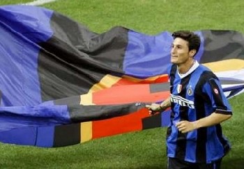 زانيتي  يحرق روما