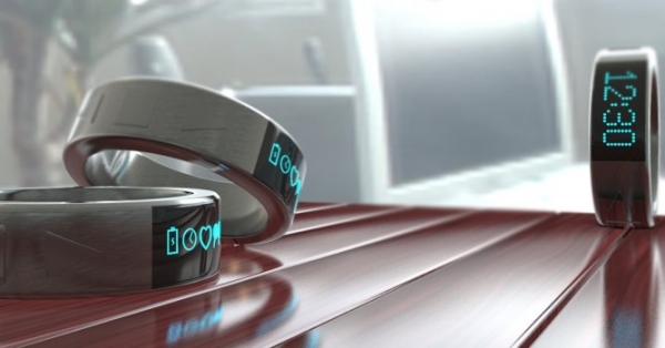 خاتم ذكي متصل بالهواتف والحواسب اللوحية - صور