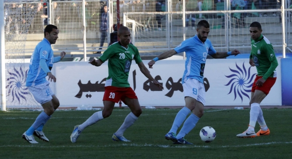 الوحدات يعتلي صدراة الدوري