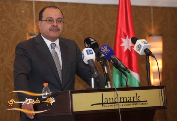 المجالي: لا يمكن تخصيص شرطي لكل مواطن - صور