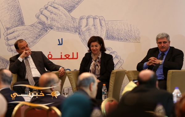 المجالي: لا يمكن تخصيص شرطي لكل مواطن - صور