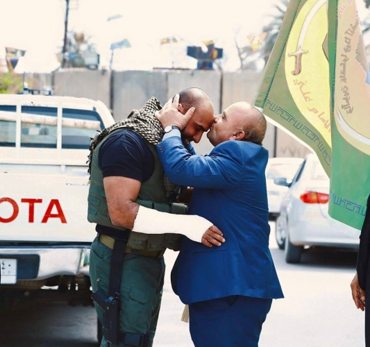 أبو عزرائيل يتوعد داعش بتحويلهم إلى طحين – صور