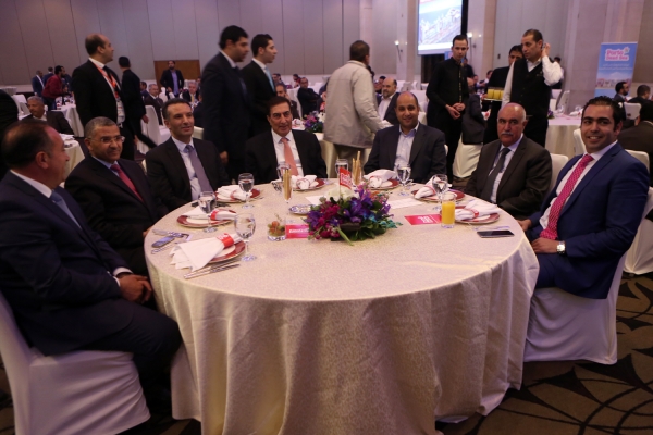 بدء مشروع بورتو البحر الميت - صور