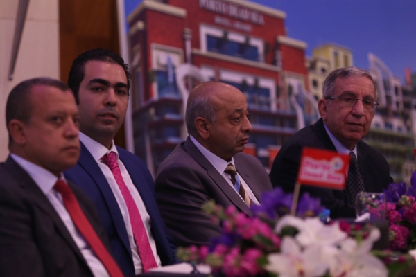 بدء مشروع بورتو البحر الميت - صور