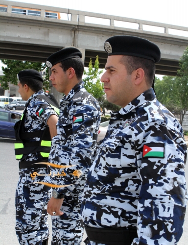 رجال الأمن العام بالزي الجديد - صور