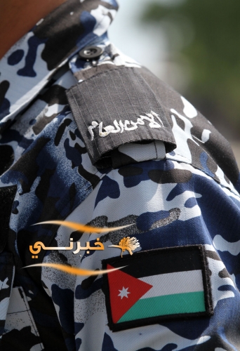 رجال الأمن العام بالزي الجديد - صور