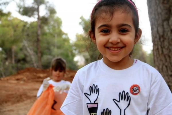 حملة تنظيف في غابة المدينة الرياضية - صور