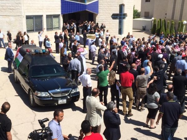 تشييع جثمان طارق عزيز - صور