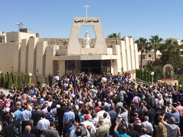 تشييع جثمان طارق عزيز - صور