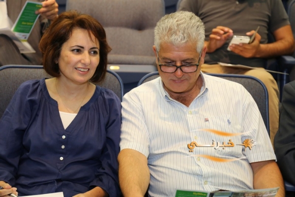 معاً نصل تعلن نتائج دراسة عن النقل العام - صور