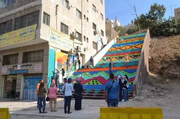 الأمانة: الألوان ليست حكراً على المثليين - صور