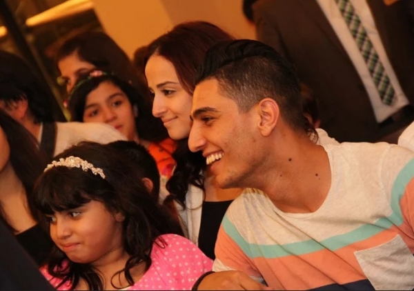 محمد عساف بضيافة مطعم زهر اللوز