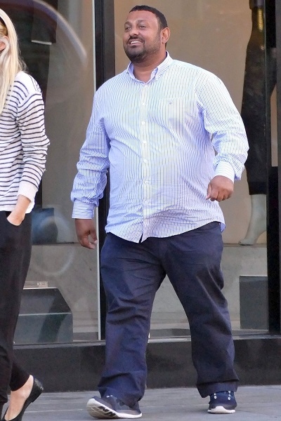 شاهدوا كيف أصبح الملاكم نسيم حميد