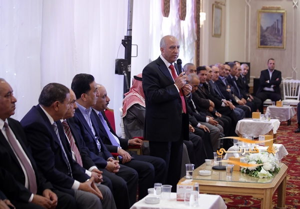 أفراح الطراونة واللوزي - صور