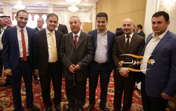 أفراح الطراونة واللوزي - صور