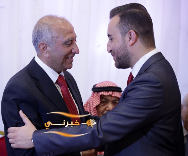 أفراح الطراونة واللوزي - صور