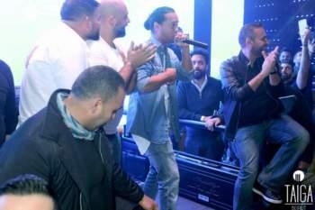 رونالدينيو يرقص ويغني بملهى ببيروت - صور