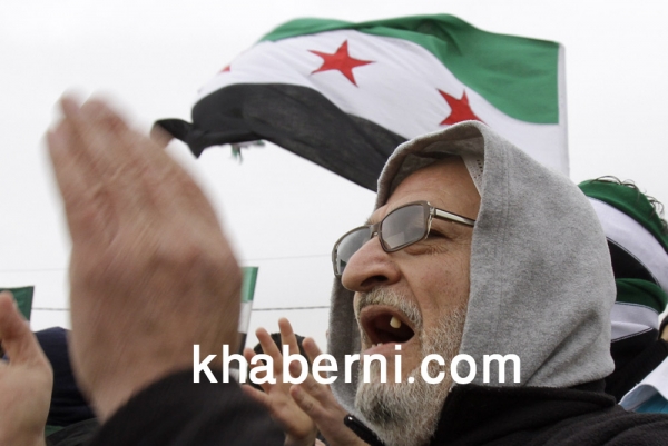 اعتصام السوريين :"مية ميتين.. منحيي أبو حسين" - صور