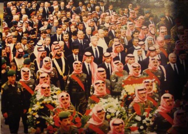 ذكرى الوفاء والبيعة - صور وفيديو