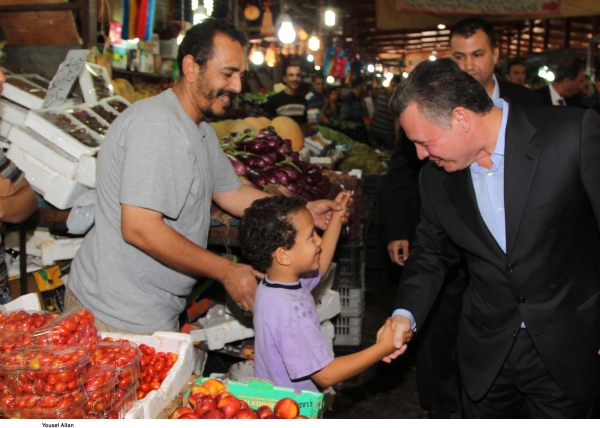 الملك زار سوق الحسين الشعبي - صور