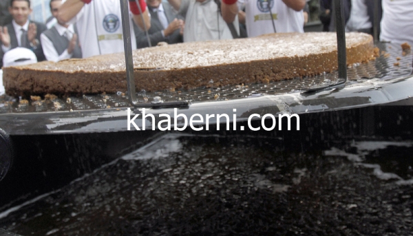 شاهدوا صور أكبر قرص فلافل