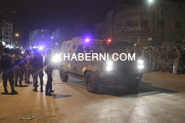 صور تفريق احتجاجات جبل الحسين