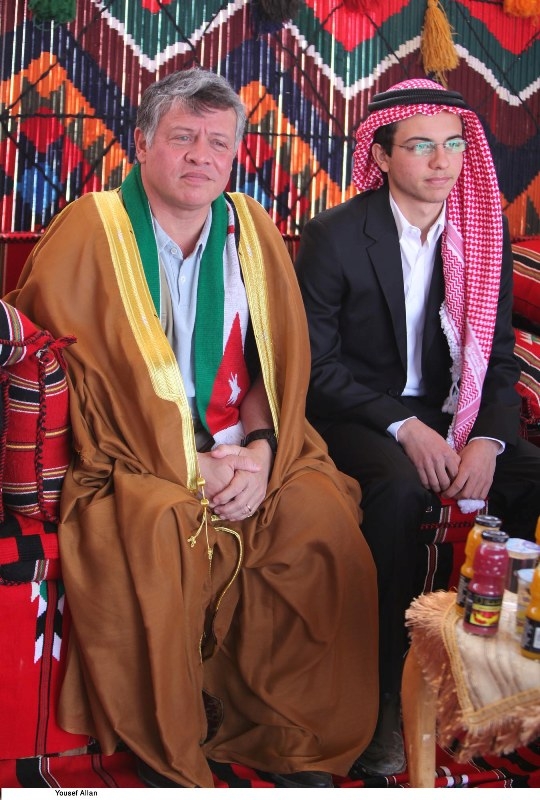 عيد ميلاد الملك الـ51 – فيديو وصور