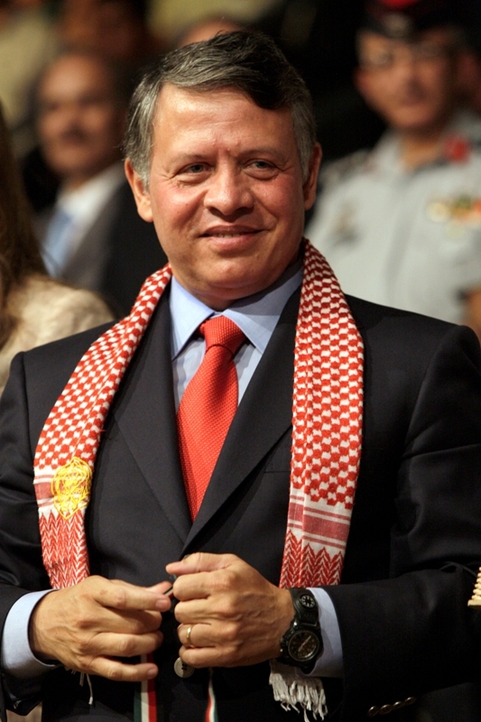 عيد ميلاد الملك الـ51 – فيديو وصور